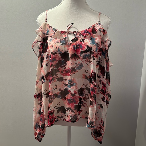 Woman’s Cold Shoulder Floral Blouse - Picture 2 of 6